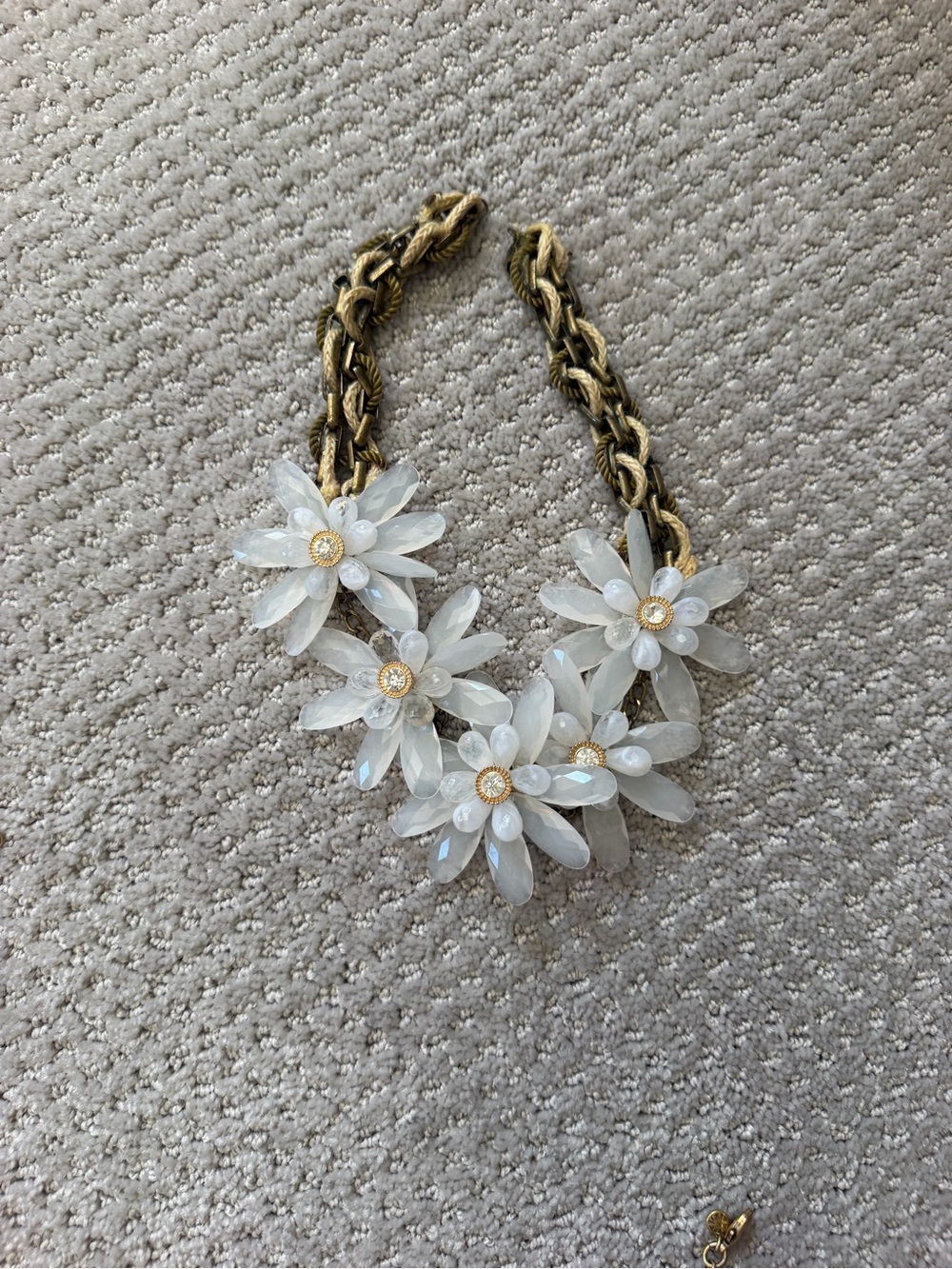 White Floral Statement Necklace - Women Jewelry